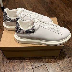 *Brand New* Steve Madden Men’s Frosted 2 sneaker